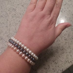 Freshwater pearl stretch bracelet set